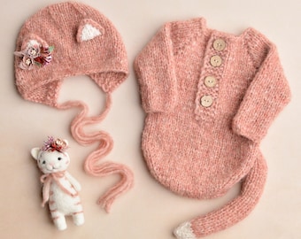 Newborn Cat Set, Knitted Bodysuit, Dusty Peach Bonnet, Felted Kitten Toy, Baby Coming Home Outfit, Kitty Themed Gift, Photo Props