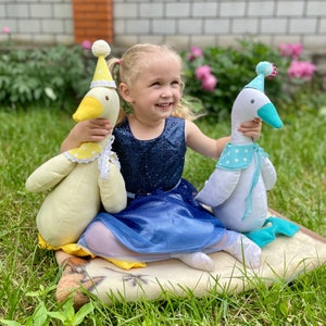 Peluche canard en peluche pour bébé, peluche Bernache du Canada, poupée en forme d&#39;oie faite main, cadeau de baby shower, panier cadeau nouveau-né, cadeau nouvelle maman
