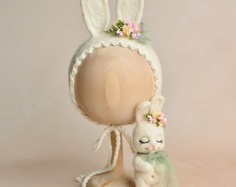 Newborn Bunny Props, Set of Felted Hat and Bunny Toy, Baby Coming Home Outfit, Perfect Gift Basket for New Moms