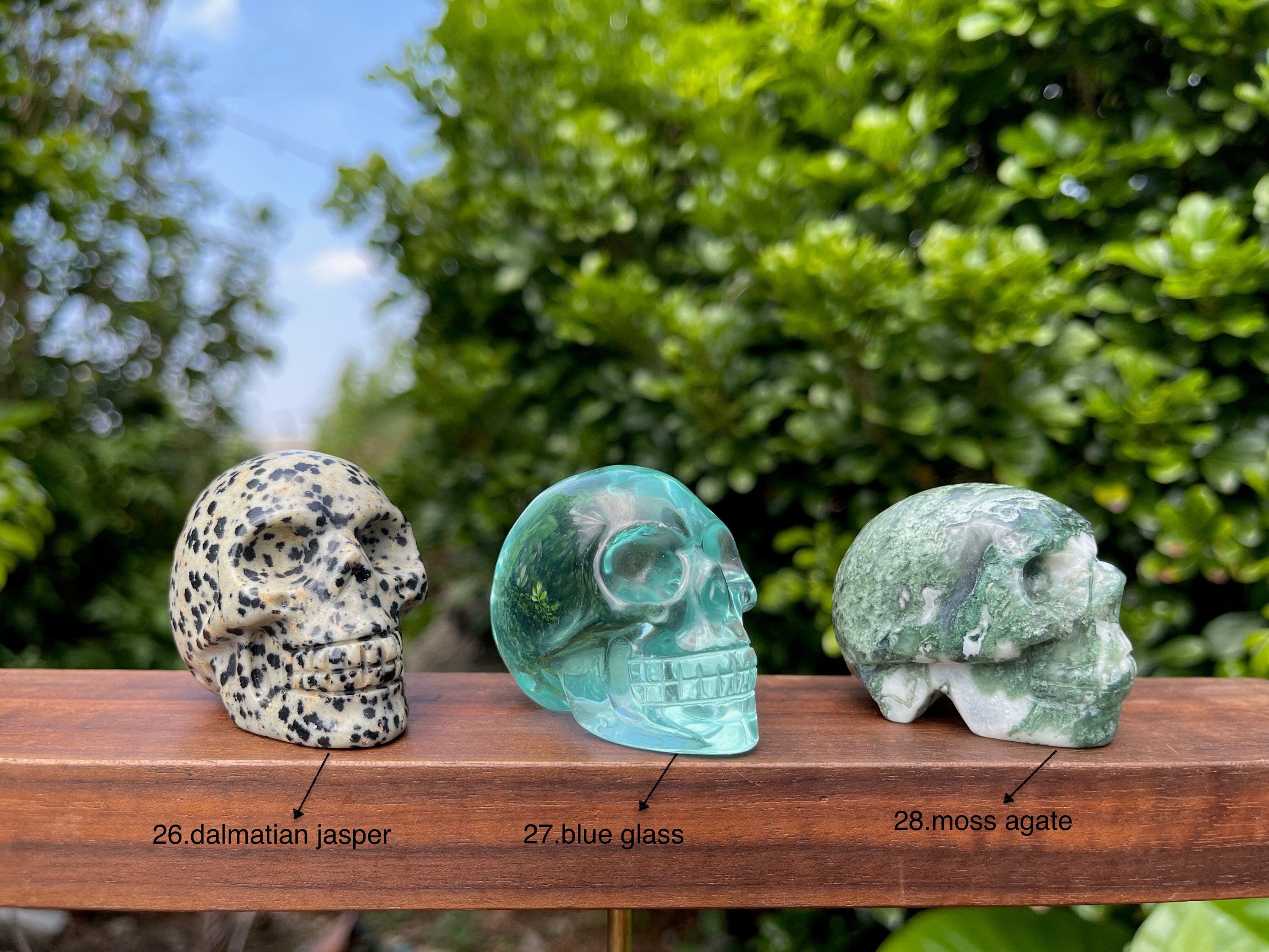 2'' Gemstone Skull Carvings: Reiki Healing Crystal, Halloween
