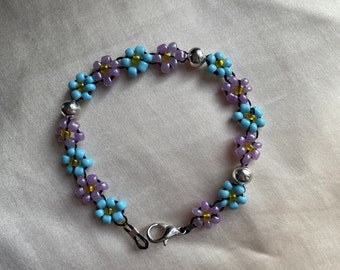 daisy chain bracelet