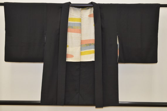 K151 Vintage Silk Kimono Haori Jacket : Black Gol… - image 2
