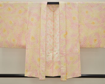 K116 Vintage Silk Kimono Haori Jacket : pink and yellow Gradation Kanoko-dot peacock feather