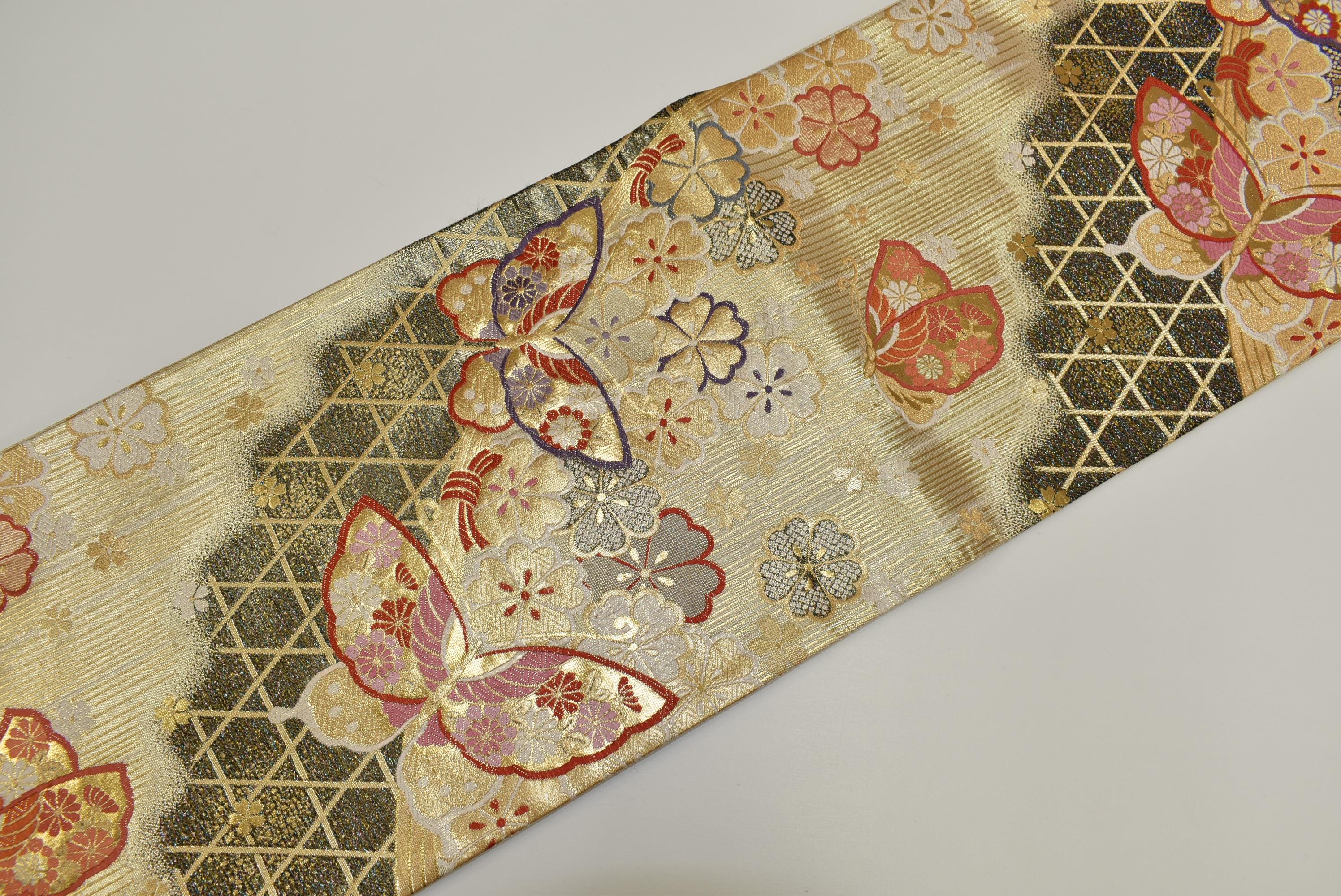 Y114 ヴィンテージ シルク 着物 帯 袋帯 金彩 刺繍 唐織 花