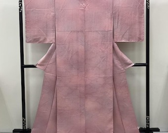 K122 Vintage Silk Wedding Kimono (Iromuji) : Pink Purple Gradation / Geometric Family crest by Jacquard Weaving