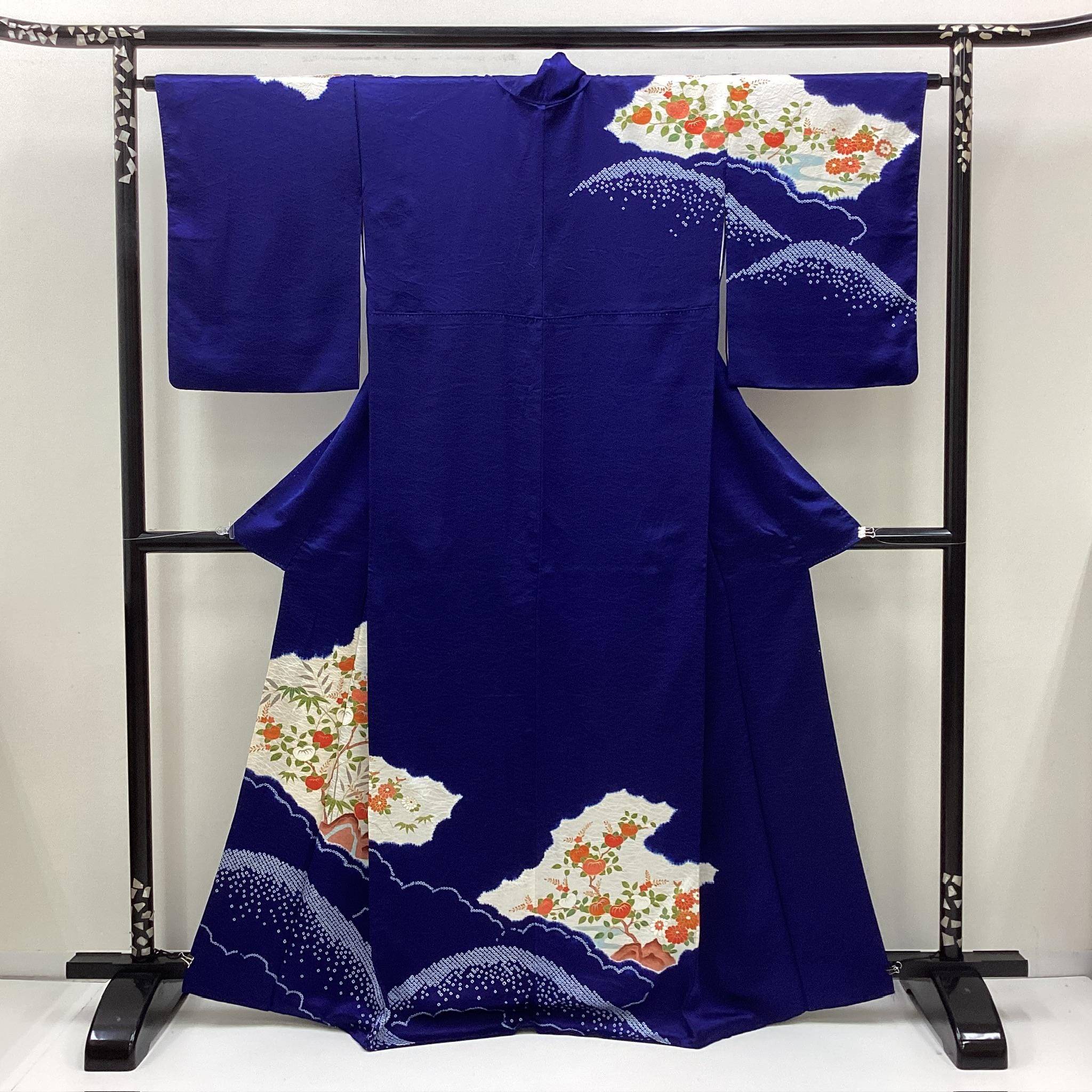 ハンドメイドシルク着物 K577 ヴィンテージシルクウェディング着物（訪問着）：濃紺金刺繍絞り