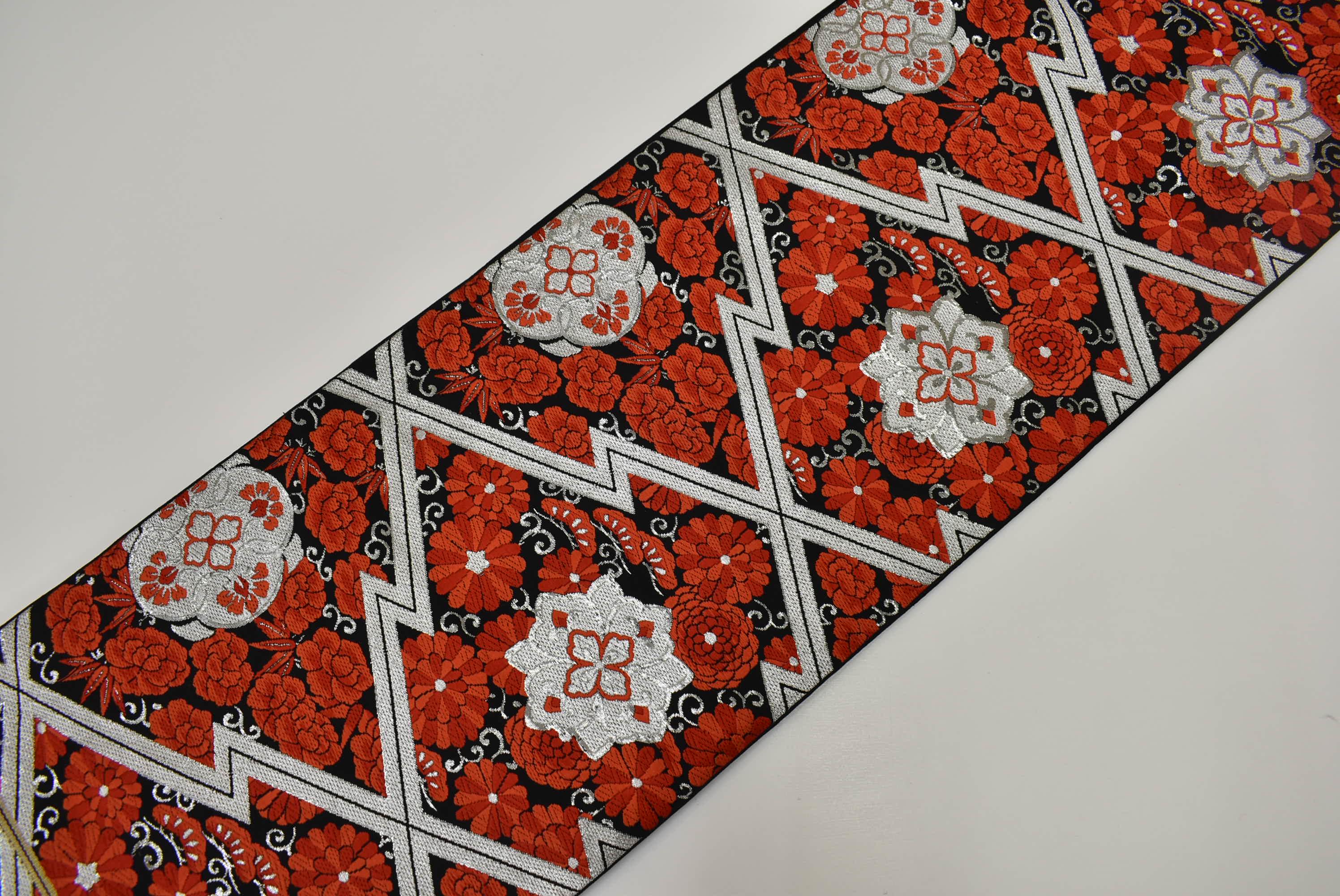 Y778 ヴィンテージ シルク 着物 帯 袋帯 黒 銀 刺繍/ チャーミングな