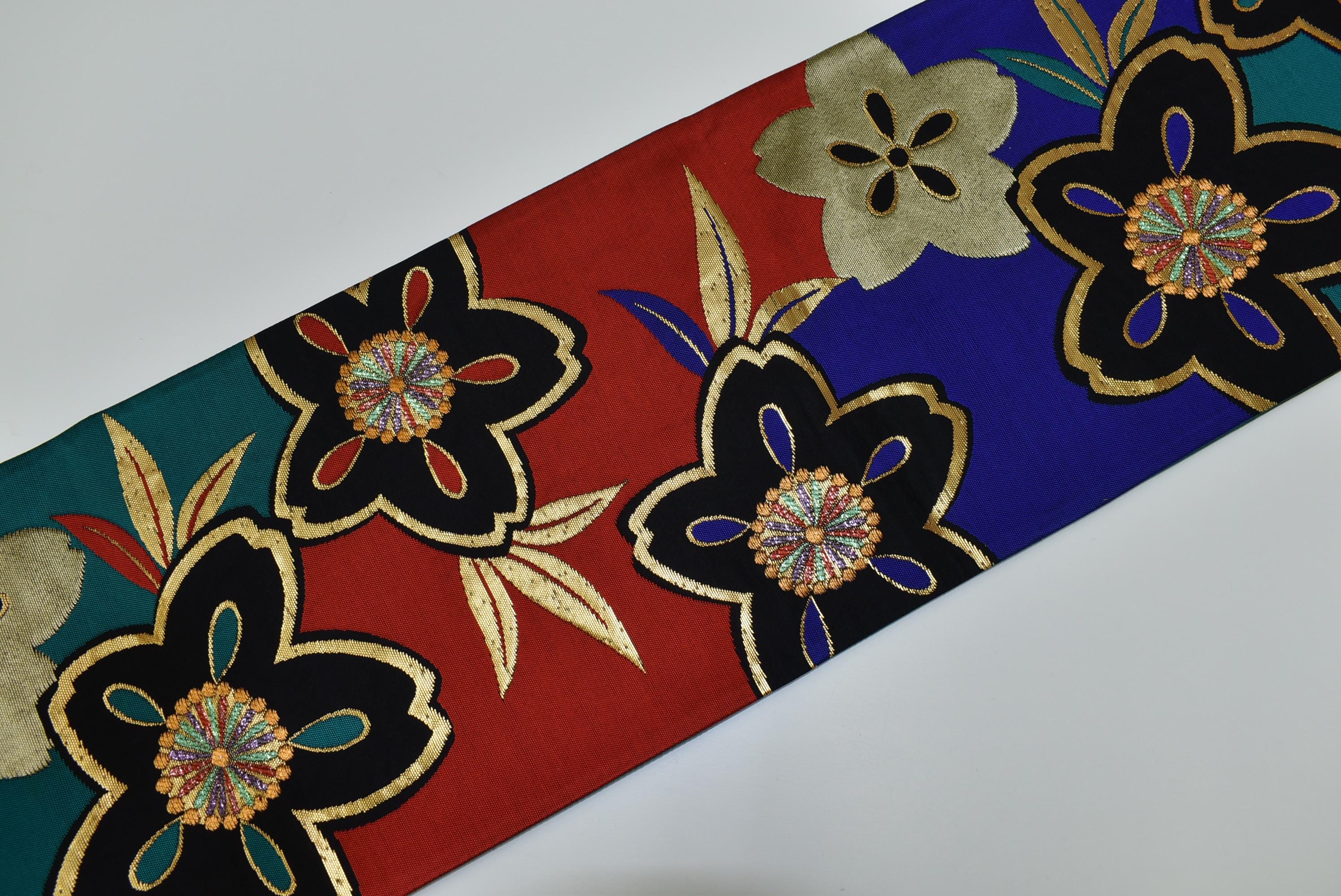 Y24 Vintage Silk Kimono Obi Belt 'Fukuro-Obi' Black Gold Lame Processing / Colorful Wave Cherry blossoms
