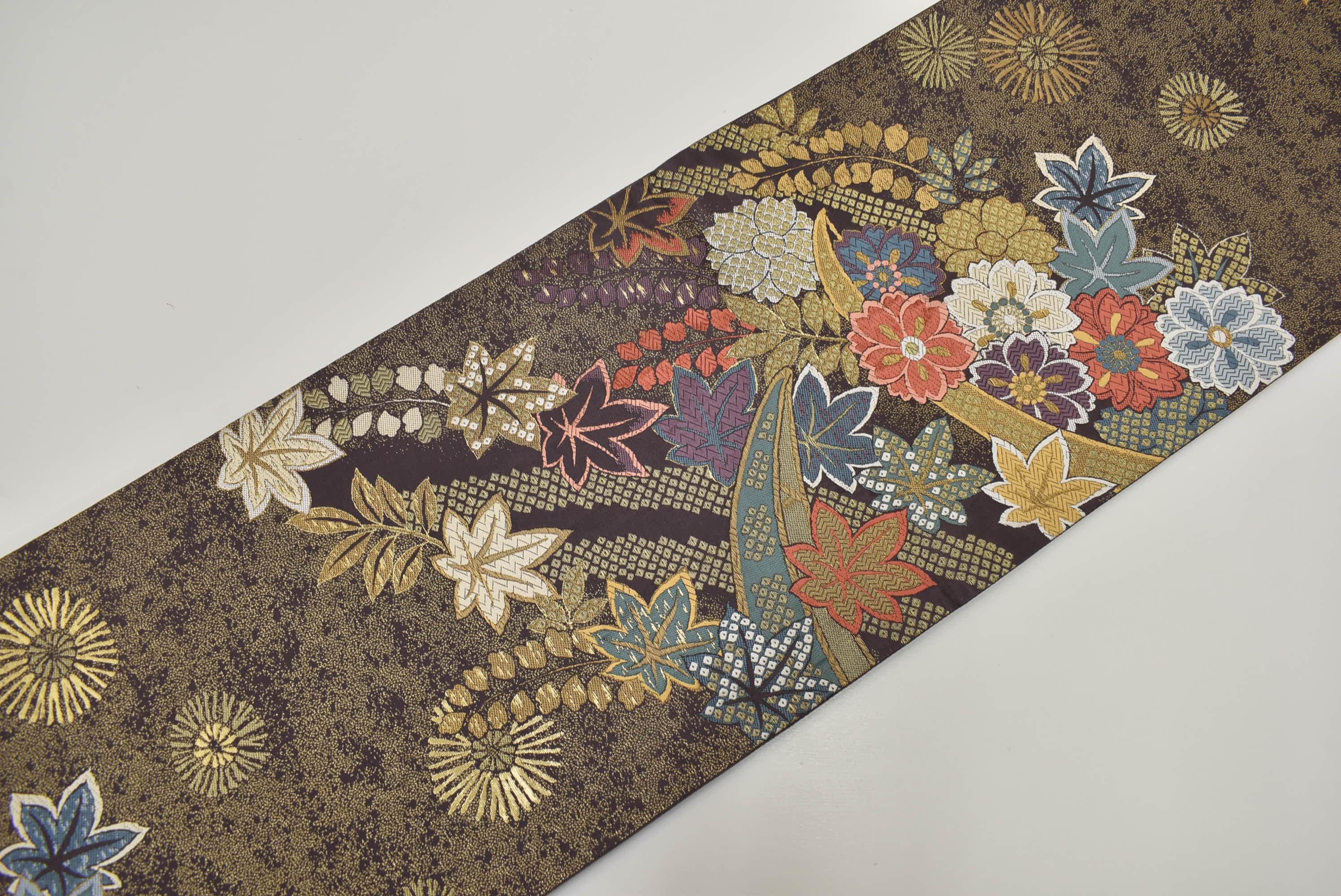 Y214 ヴィンテージ シルク 着物 帯 袋帯 黒 紫 金彩 刺繍 / 唐織 桜