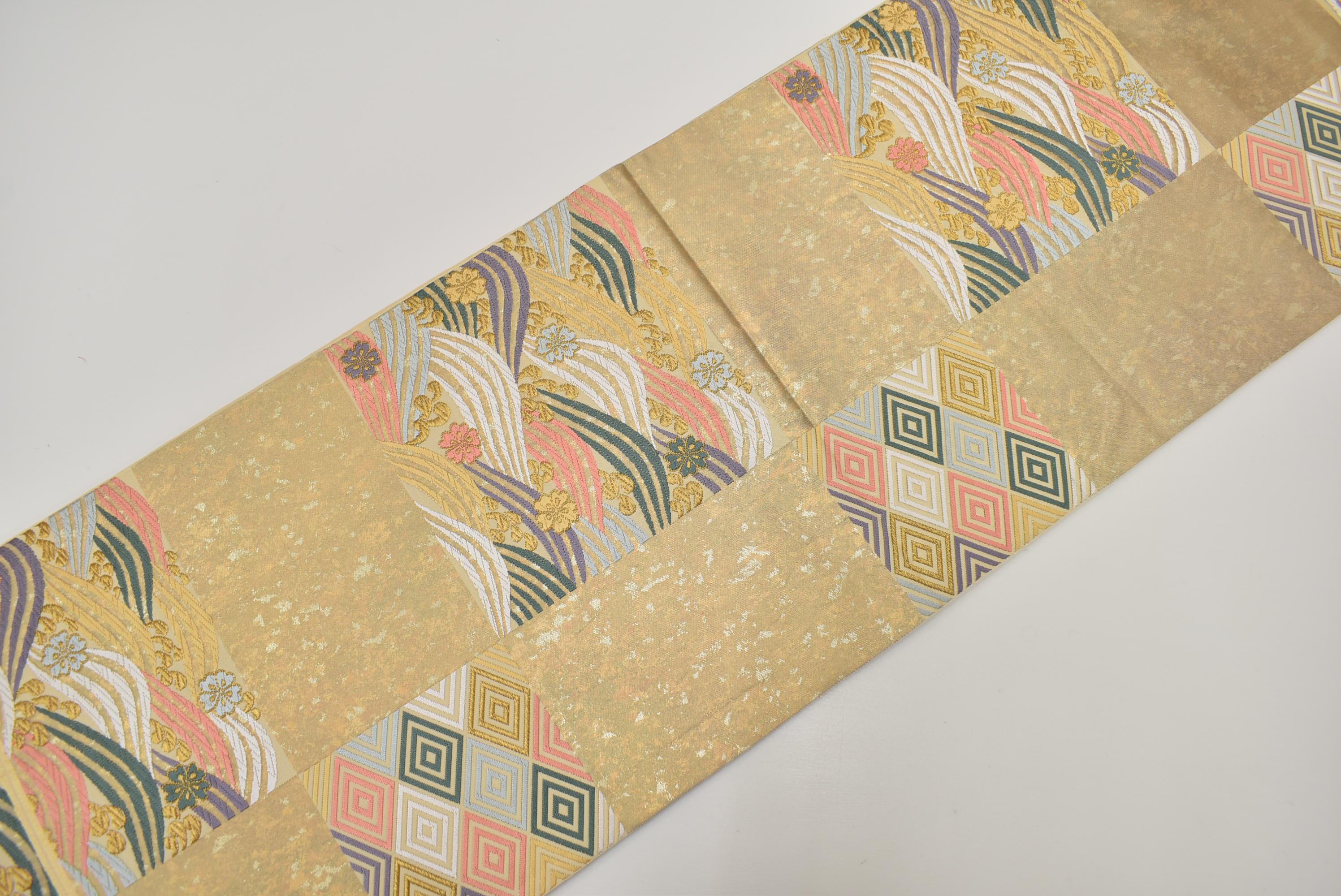 Y171 ヴィンテージ 絹 着物 帯「袋帯」 ベージュ 金刺繍 / 唐織 荒波 