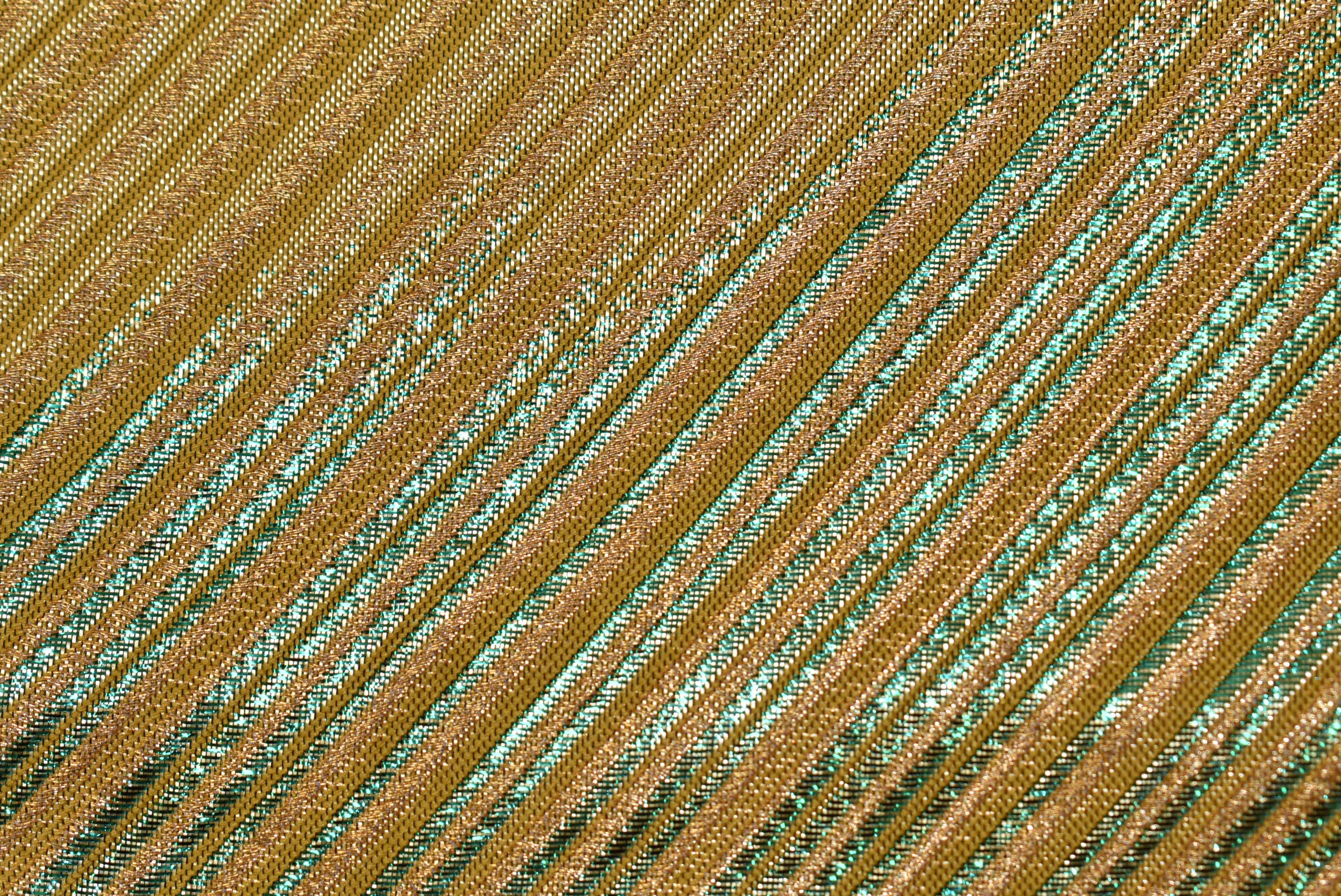 Y125 ヴィンテージ シルク 着物帯 袋帯 金ラメ加工 斜め縞 桜 辻ヶ花