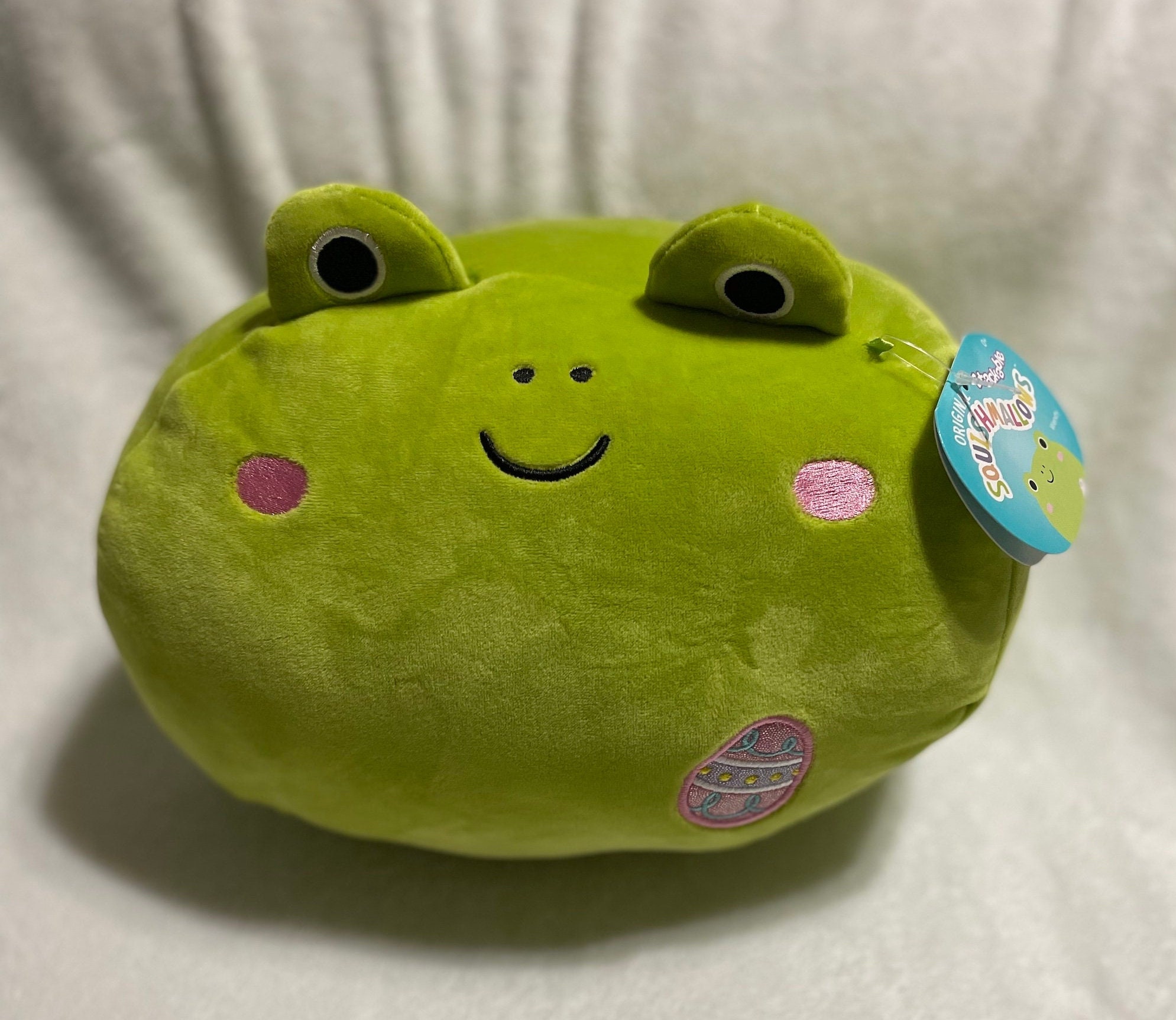 wendy with hearts squishmallow