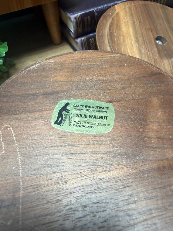 Vintage ozark walnut ware solid walnut trinket or… - image 3