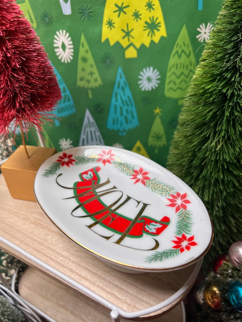 Vintage NOEL Christmas soap dish with gold accents.