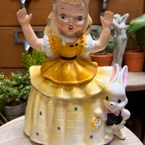 Vintage Napco Alice in wonderland figural ceramic planter