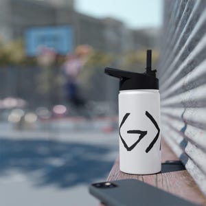 Adventure Stainless Steel Water Bottle: Hiking, Travel, Eco-Friendly