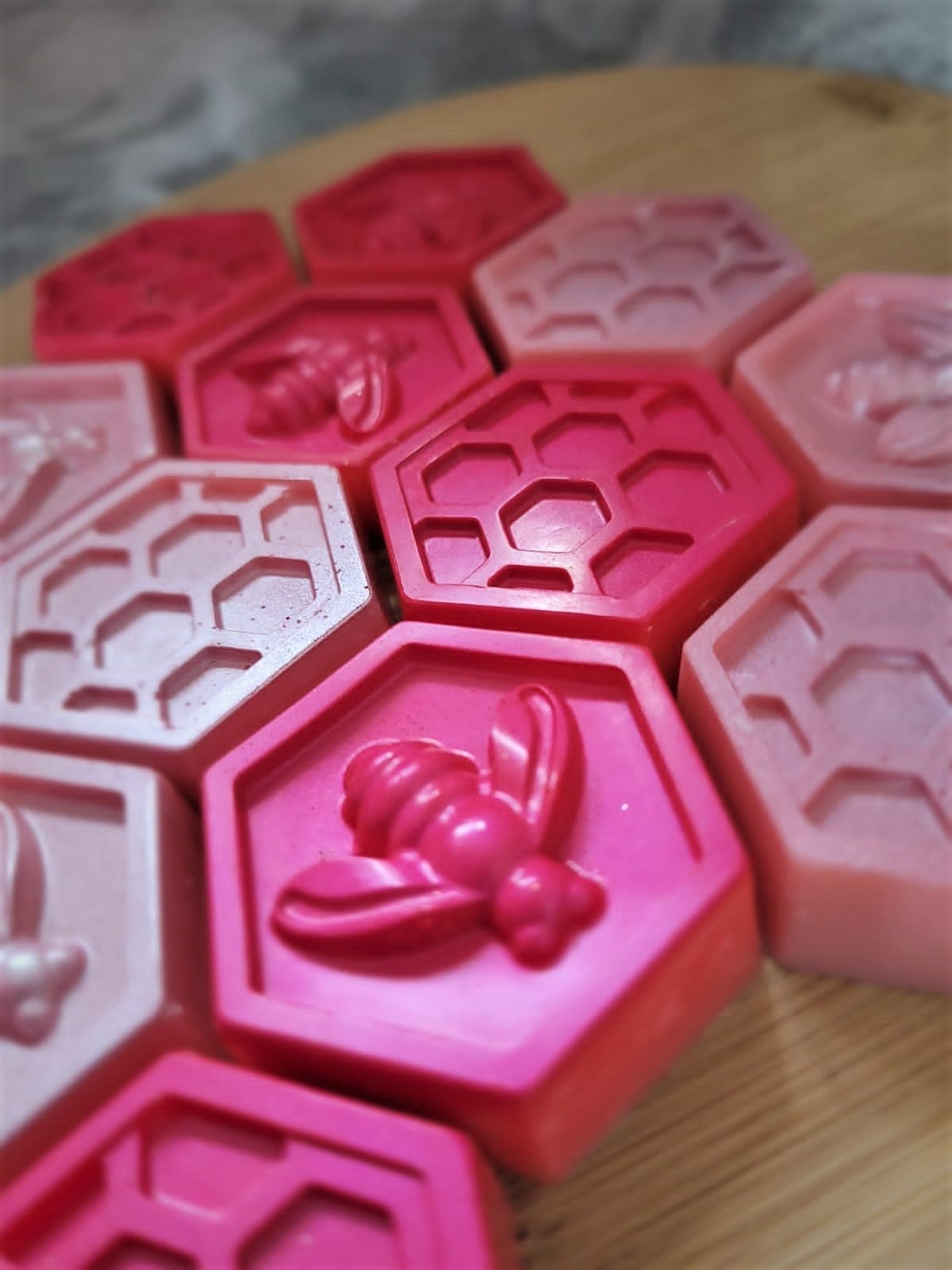 Luxury Honey Comb Wax Melts 6 INCLUDED Etsy