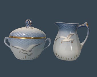 Bing & Grondahl Blue And White Ombre Seagull Covered Sugar Bowl And Creamer