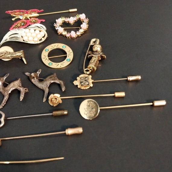 Vintage Brooch and Pin Lot 20+ - image 5