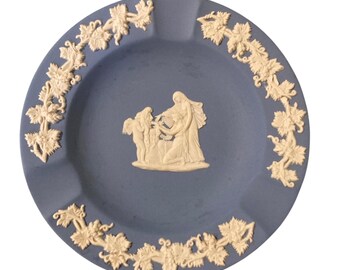 Cinzeiro vintage Wedgwood Jasperware Cupido Atrás do Oráculo Clássico Branco sobre Azul
