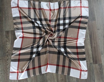 Sciarpa quadrata di seta - Sciarpa multiuso, top in seta, foulard in seta, hijab di seta, sciarpa quadrata, regalo per la festa della mamma