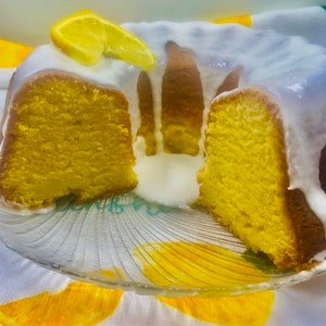 Torta al limone e panna acida