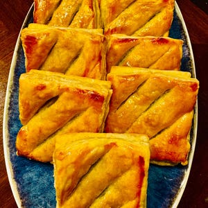 Guava Pastries / Pastelitos (New Larger Size) Consists of 8
