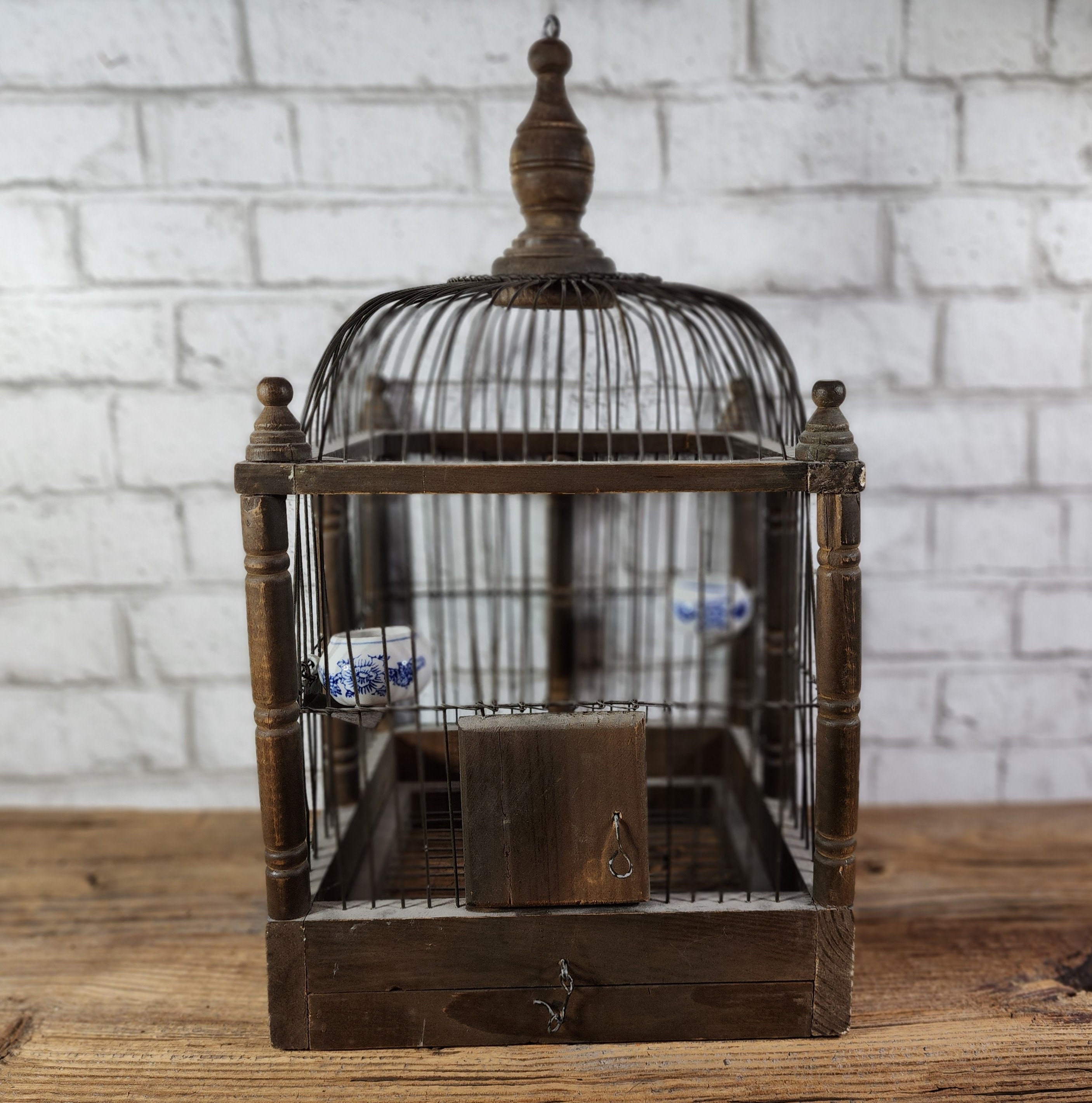 Deco 79 Metal Wall Hanging Bird Cage, 22-Inch and 18-Inch, Set of 2