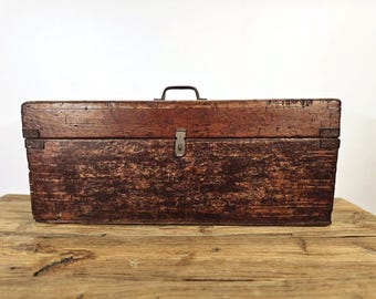 Antique Quebec Carpenter Tool Chest Early 1900s Primitive Wood Trunk Original Patina Folk Art Storage Chest Wabi Sabi Decor