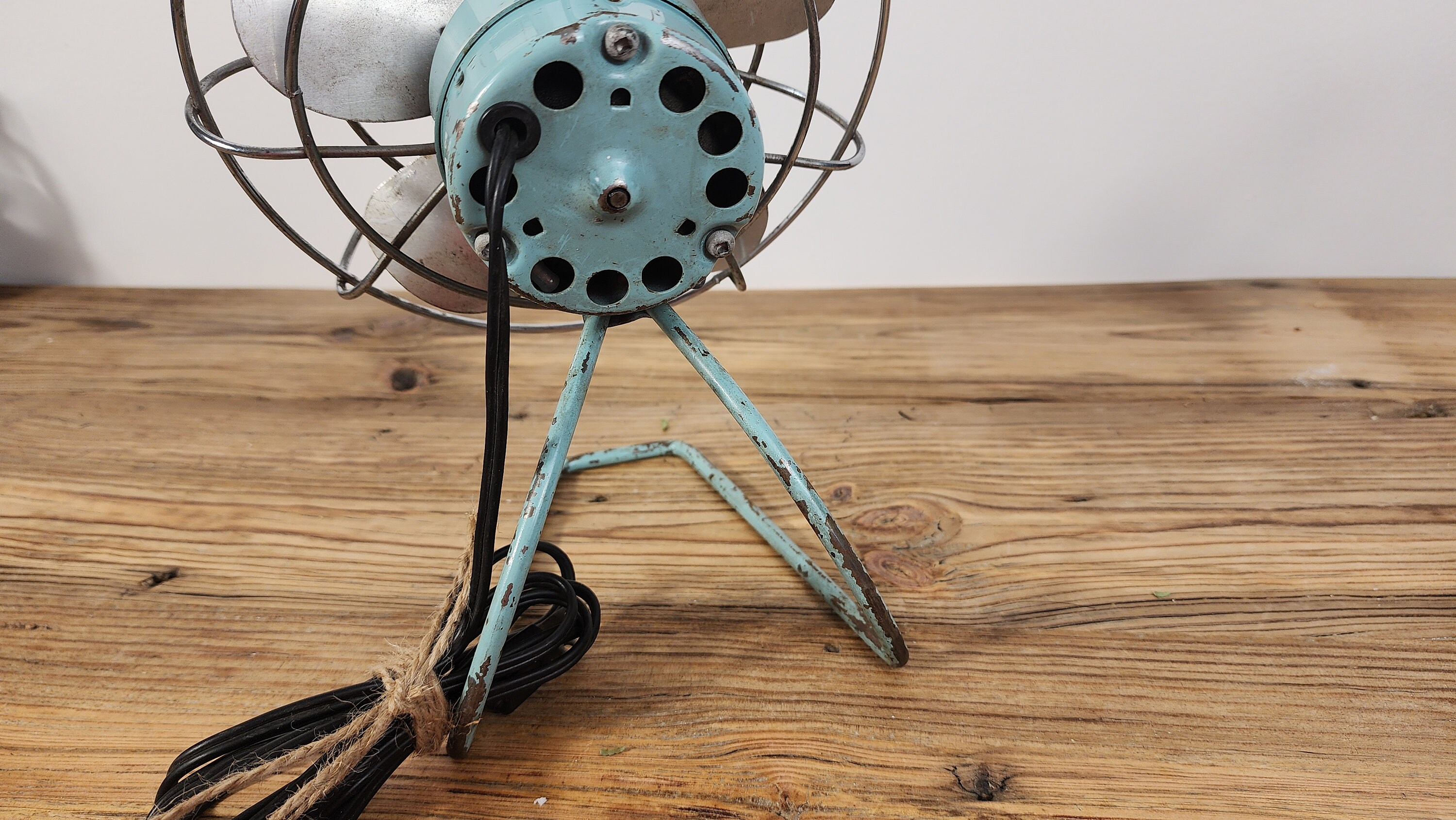 vintage an・an no.5 Vintage 1950s Torcan 5-blade Desk Fan – Model 886P – Roter