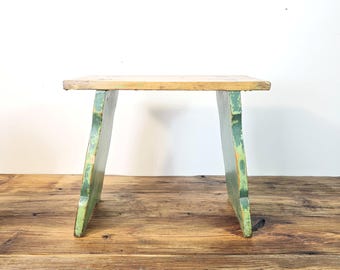 Primitive Quebec Milking Stool, Antique Rustic Wood Bench, Folk Farmhouse Stool, Painted Wooden Plant Stand