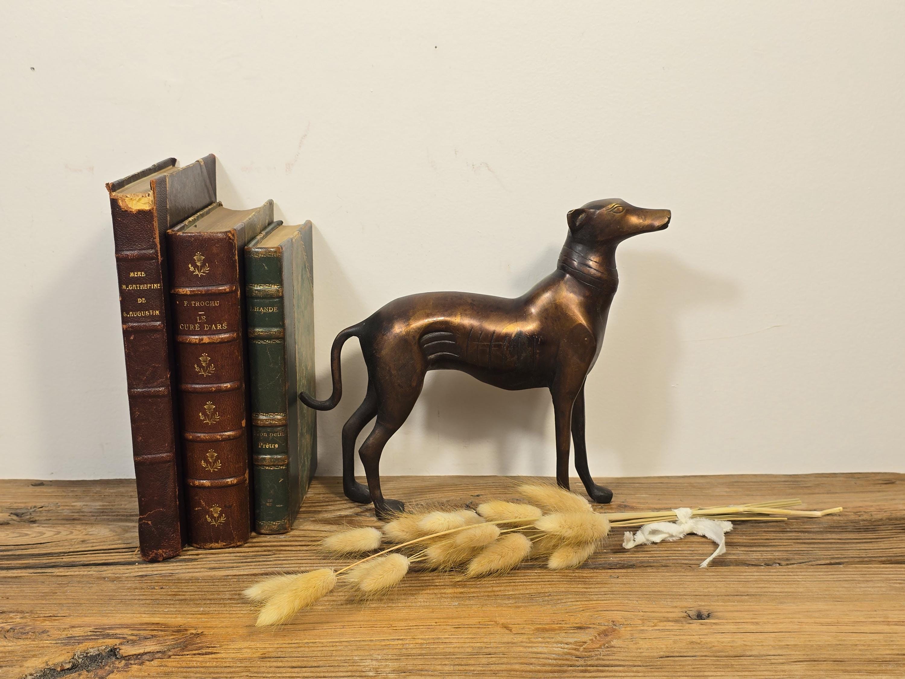 ヴィンテージ真鍮製グレイハウンド像、ウィペット犬の置物、ミッド