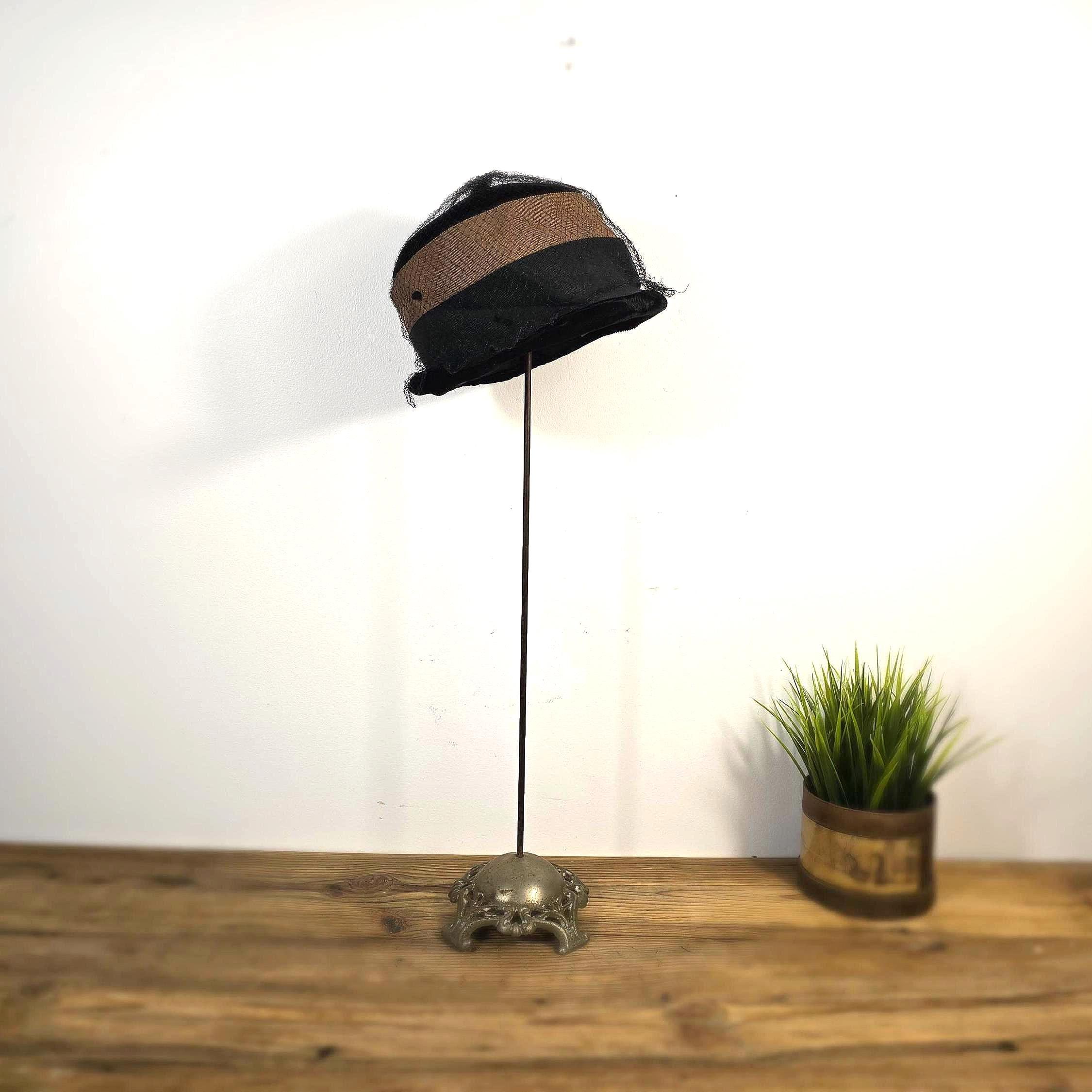 アンティーク雑貨 Old hat stand. Tall Antique Victorian Cast Iron Hat Stand Millinery Haberdashery アンティーク雑貨