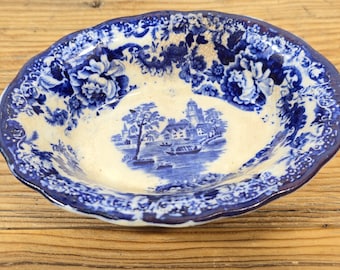 Plato antiguo de loza azul transferida, jabonera, bandeja para anillos, decoración rústica de cerámica inglesa.