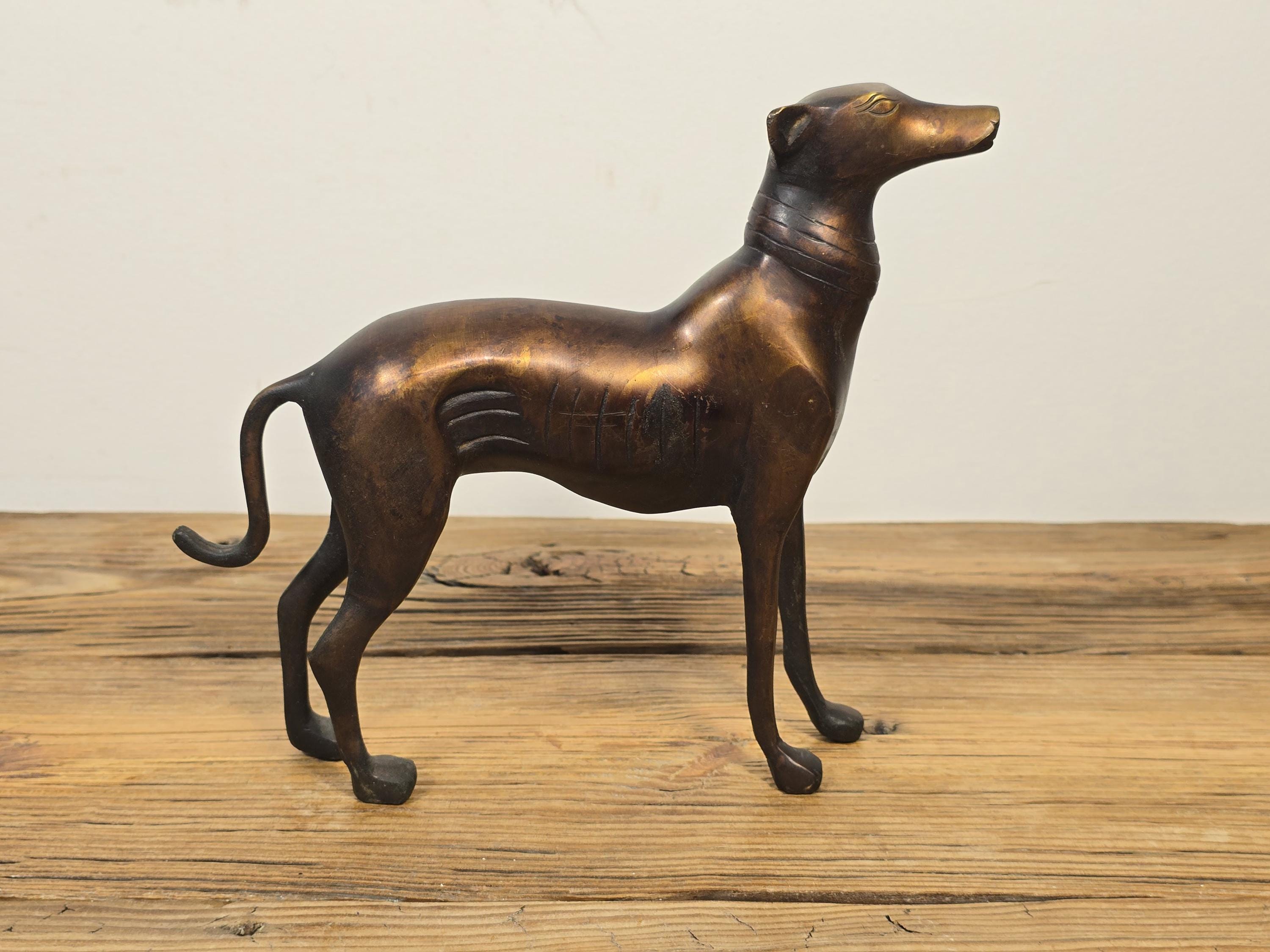 ヴィンテージ真鍮製グレイハウンド像、ウィペット犬の置物、ミッド