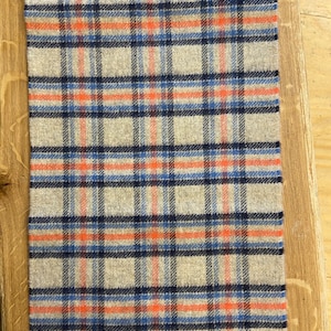 100% cashmere scarf, beige with multicoloured pattern, warm and delicate