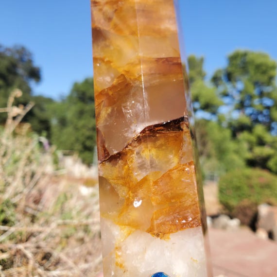 ライトゴールデンヒーラークォーツタワーポイントヒーリングクリスタル
