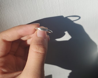 Thin signet ring - 925 solid sterling silver signet ring - waterproof jewelry - US sizes 2-13 - sterling silver jewelry - silver rings