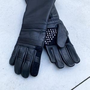 Bat gloves for cosplay - Michael Keaton 1989 gloves