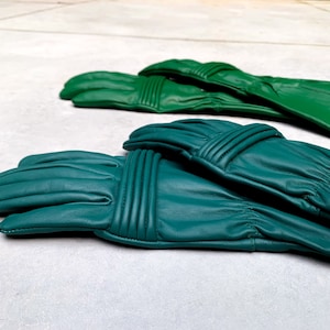 Leather Gloves for Power Rangers Cosplay/Long gauntlet/Top grain cowhide/Green