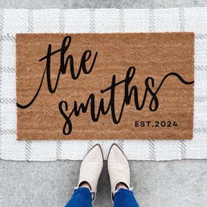 Wedding Gift for Couples, Custom Welcome Door Mat with Family Name, Housewarming Gift Home Decor, Personalized Doormat w/ Anti-Slip Backing