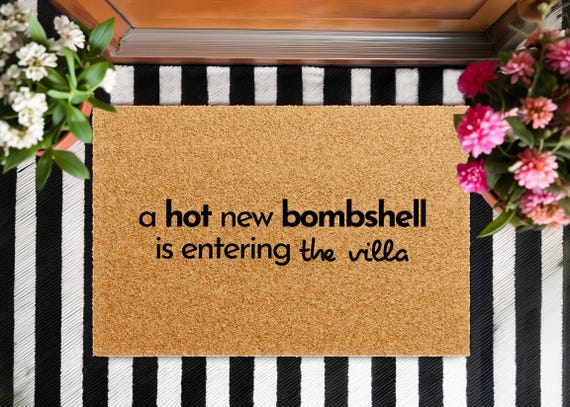 A Hot New Bombshell Is Entering The Villa Doormat, Island Doormat,  Trendy Decor, Reality TV