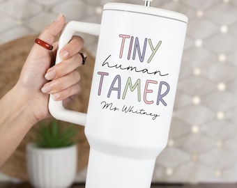 Petit gobelet dompteur humain 40 oz, cadeau personnalisé de remerciement pour enseignant d'âge préscolaire, Noël pour enseignante de garderie ou nounou