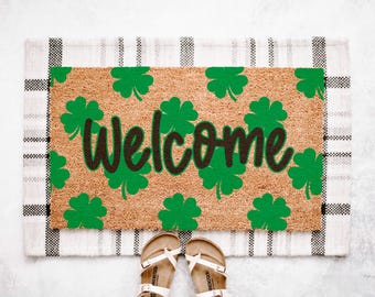 Welcome Shamrock Doormat | St. Patrick&#39;s Day Housewarming Gift | Custom Doormat Closing Gift | Welcome Doormat | Front Door Home Door Mat