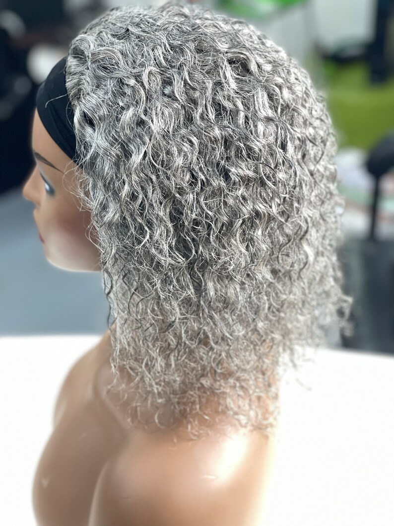 Perruque Courte Pour Homme Cheveux Humains – Blanc Et Gris, Style Naturel, Avec Attaches, Taille Moyenne