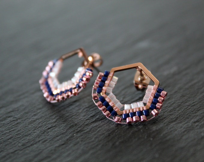 Rose Gold Beaded Hexagon