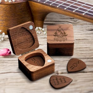 Custom Engraved Walnut Guitar Picks & Engraved Keepsake Box Case Set, Personalised Logo Musicians, Teacher, Student, Wedding, Mom, Dad Gifts