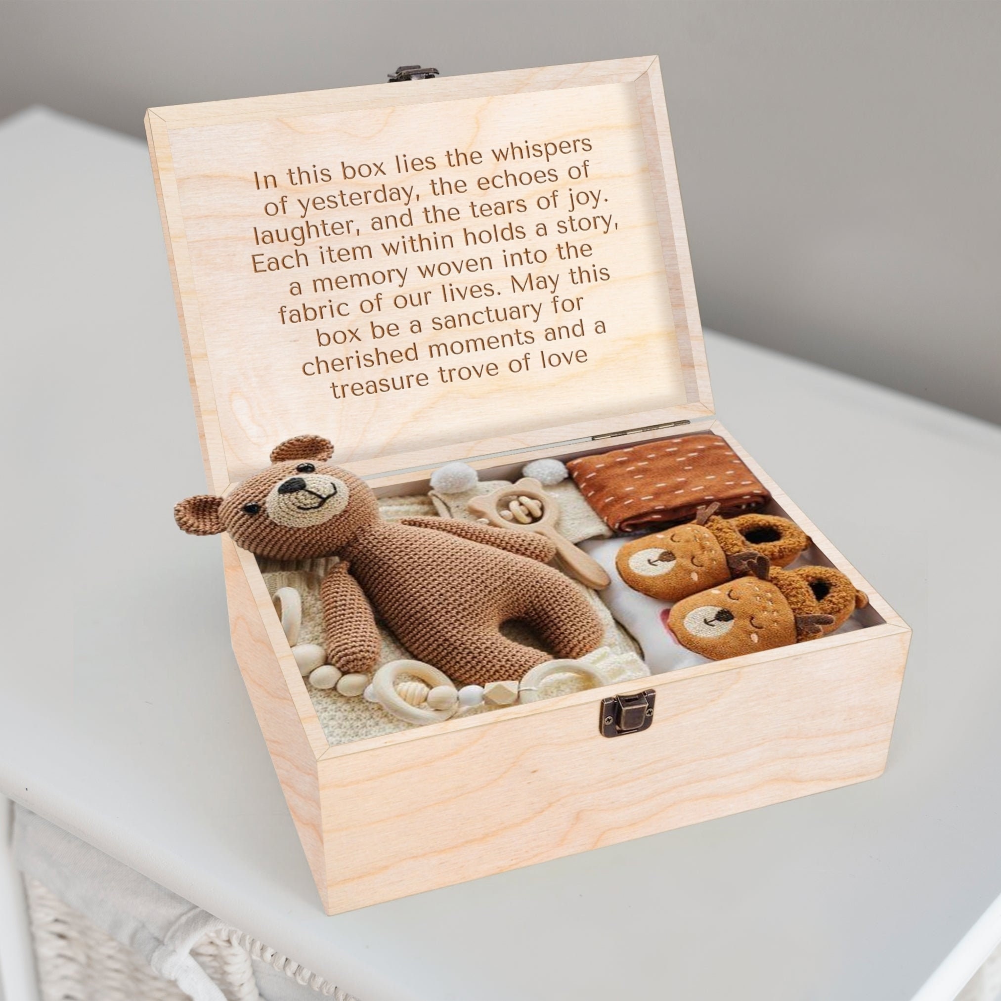 GRAVURZEILE Scatola Dei Ricordi In Legno Per Neonato – Procione – Personalizzata Con Nome E Data – Regalo Nascita 30x20x14 Cm