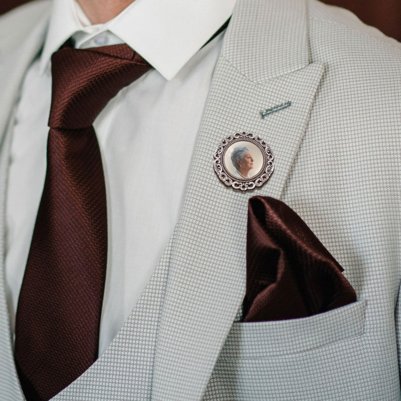 Personalised Photo Memorial Bridal Bouquet Charm,  Silver, Gold Boutonniere Groom Lapel Pin/ Tie Clip, Vintage Brooch Pendant, In Heaven Wedding Keepsake, Remembrance Gift