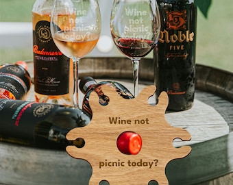 Juego de 6 copas de tallo y soporte para vino personalizados, portabotellas de madera cortado con láser/mayordomo grabado personalizado, regalo de aniversario de bar, inauguración de la casa